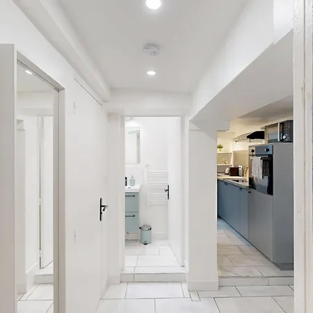 Bienvenue Dans Le 10eme Arrondissement ! Apartament