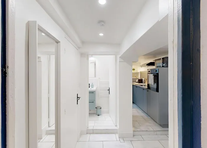 Bienvenue Dans Le 10eme Arrondissement ! Apartament